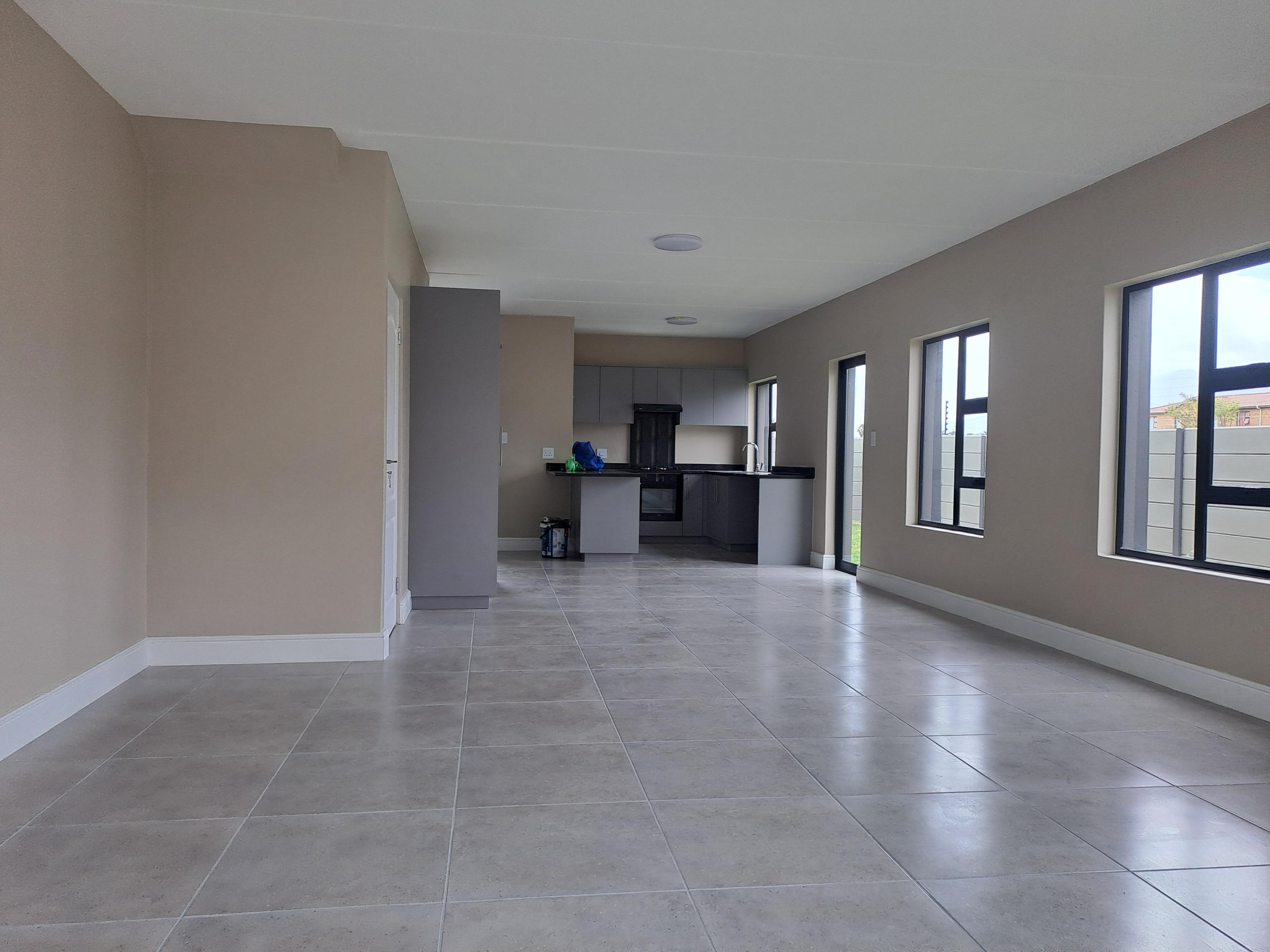 3 Bedroom Property for Sale in Sea Breeze Western Cape